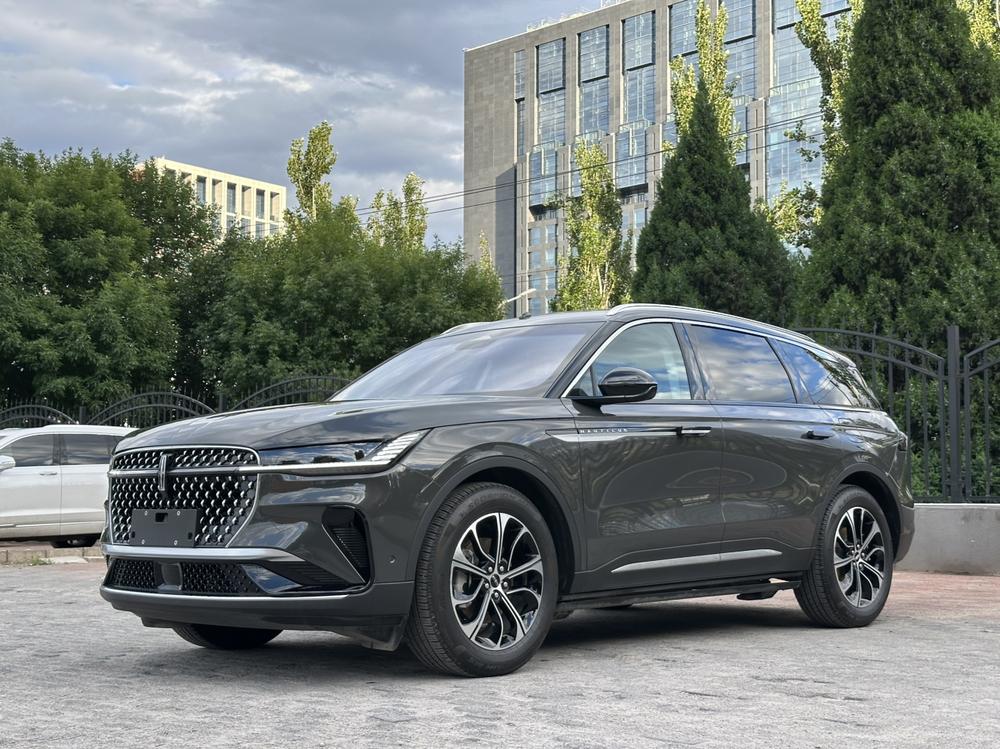 Lincoln Voyager 2023 2.0T four-wheel drive exclusive version