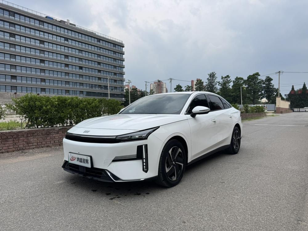 Geely Galaxy L6 2023 1.5T DHT 60km PLUS