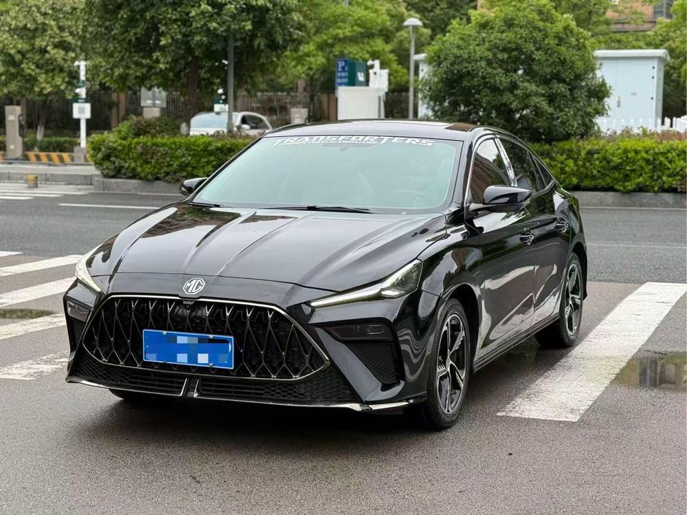 SAIC MG5 Scorpio 2022 1.5T Deluxe Edition