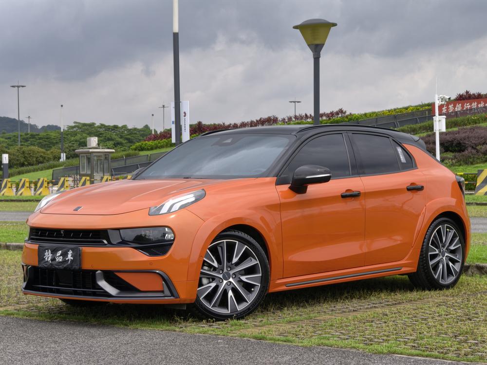 Lynk_&_Co Lynk & Co 02 Hatchback 2021 2.0TD Hatchback Halo (with driving control package)