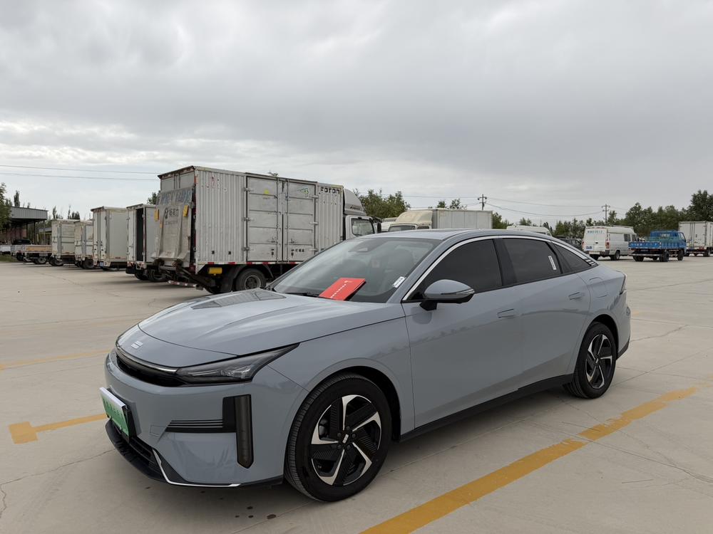 Geely Galaxy L6 2024 Dragon Edition 1.5T DHT 125km PLUS