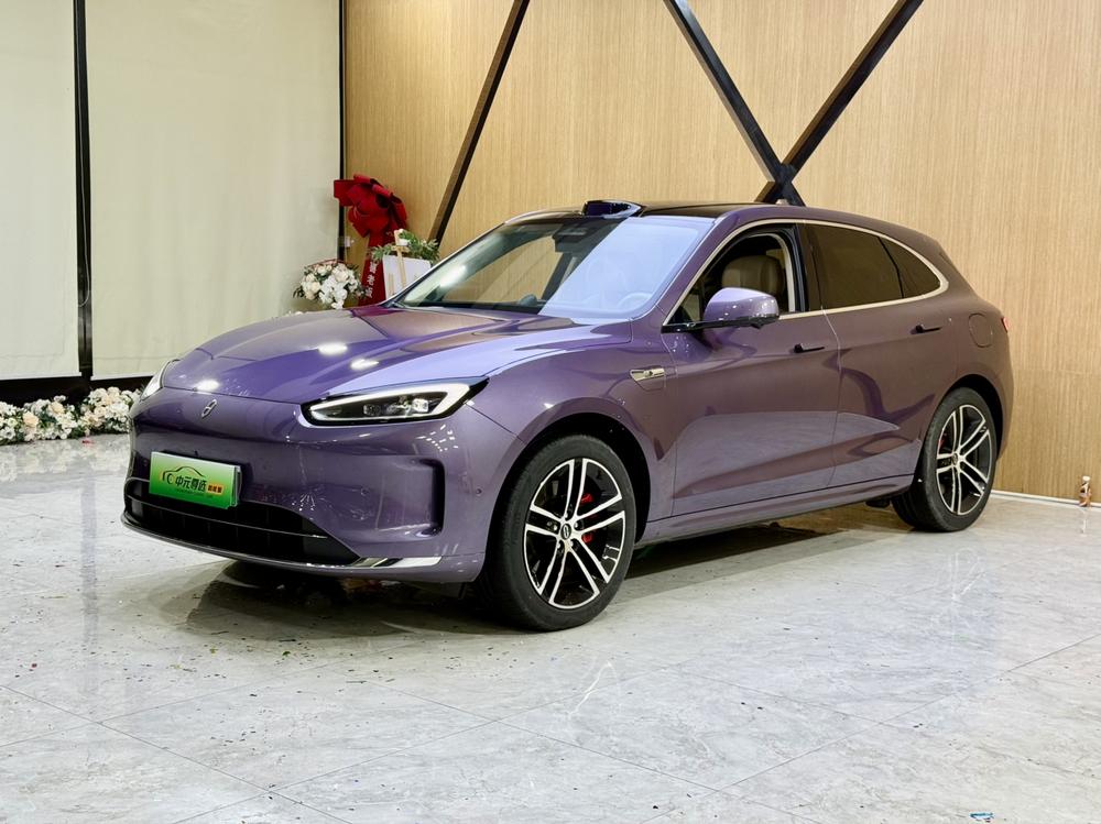 Cyrus_Automobiles Wenjie M5 2025 extended range Ultra four-wheel drive version
