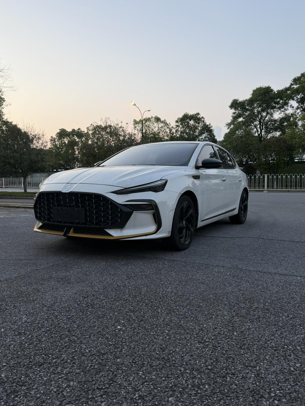 SAIC MG6 2020 1.5T automatic trendsetting luxury version
