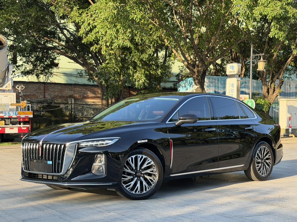 FAW_Hongqi Hongqi H5 2025 2.0T automatic Qichang version