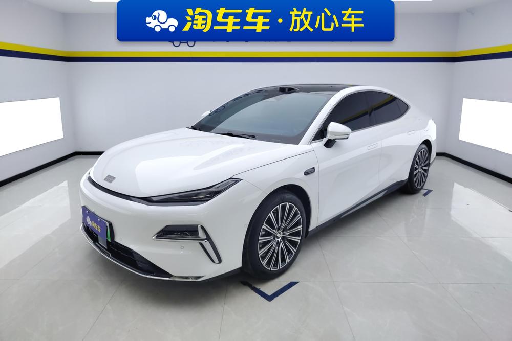 Geely Galaxy Star 8 PHEV 2025 model 130km EM-P starship version