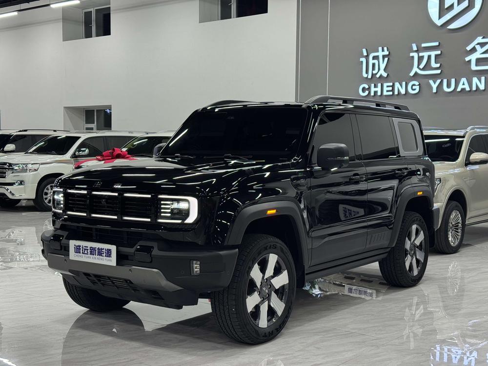 Beijing_Cross_Country Beijing Off-Road BJ40 Extended Range 2025 Magic Core Electric Drive Flagship Edition