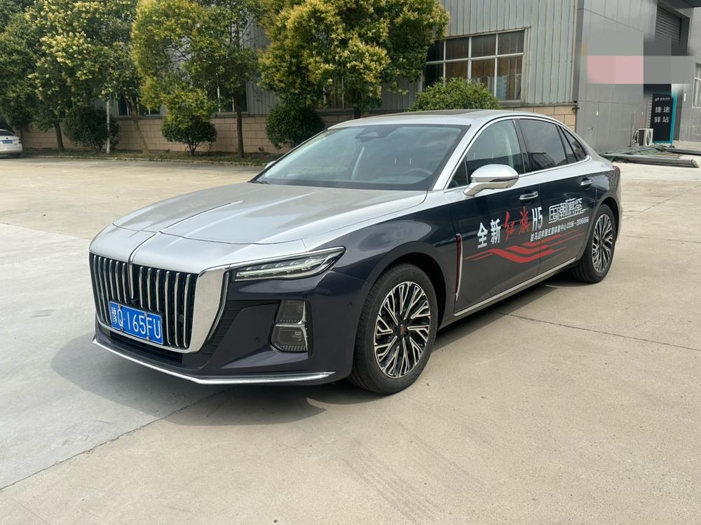 FAW_Hongqi Hongqi H5 2024 2.0T automatic smart connected flag version