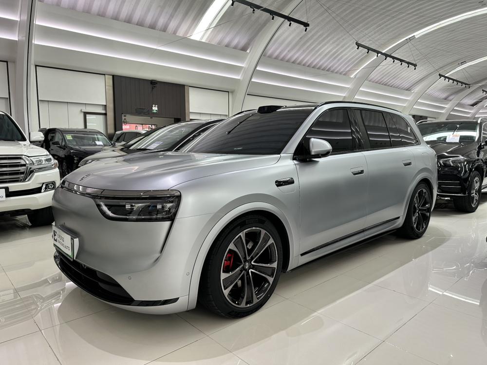 Cyrus_Automobiles Wenjie M8 2025 extended range Ultra five-seat four-wheel drive version (192-line lidar)