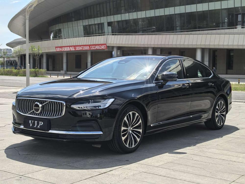 Volvo_Asia_Pacific Volvo S90 2024 B5 Zhiyi Luxury Edition
