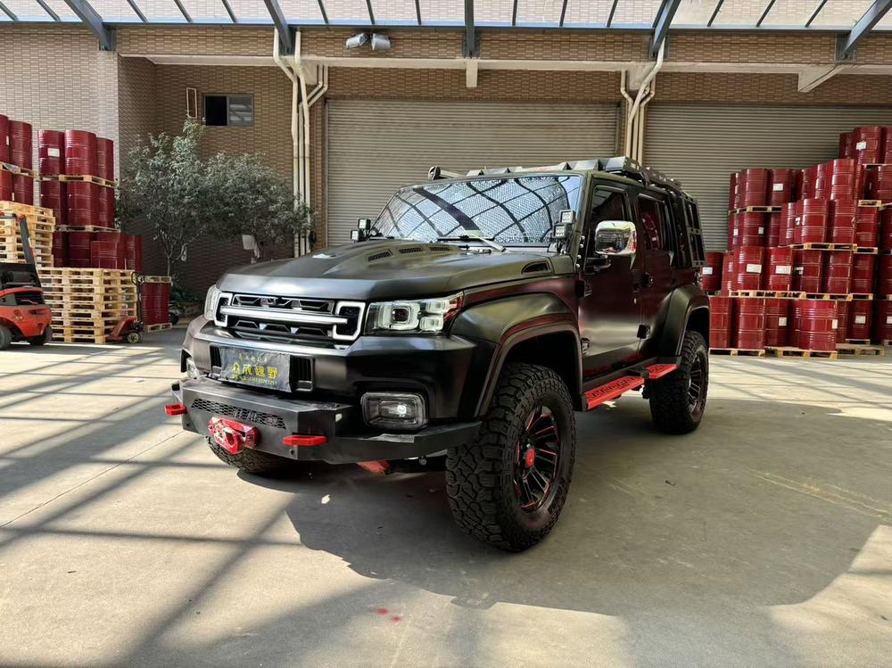 BAIC_Motor Beijing Off-Road BJ40 2023 2.0D Automatic Four-wheel Drive Blade Hero Edition Knight Type