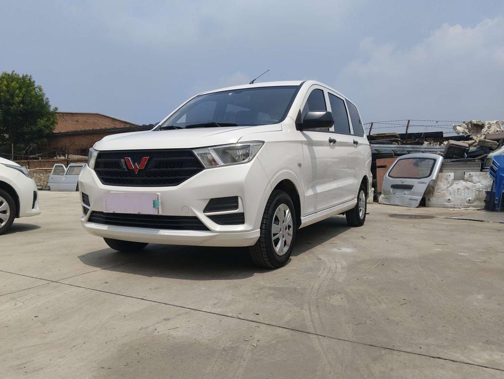 Wuling Wuling Hongguang 2021 1.5L S manual standard model