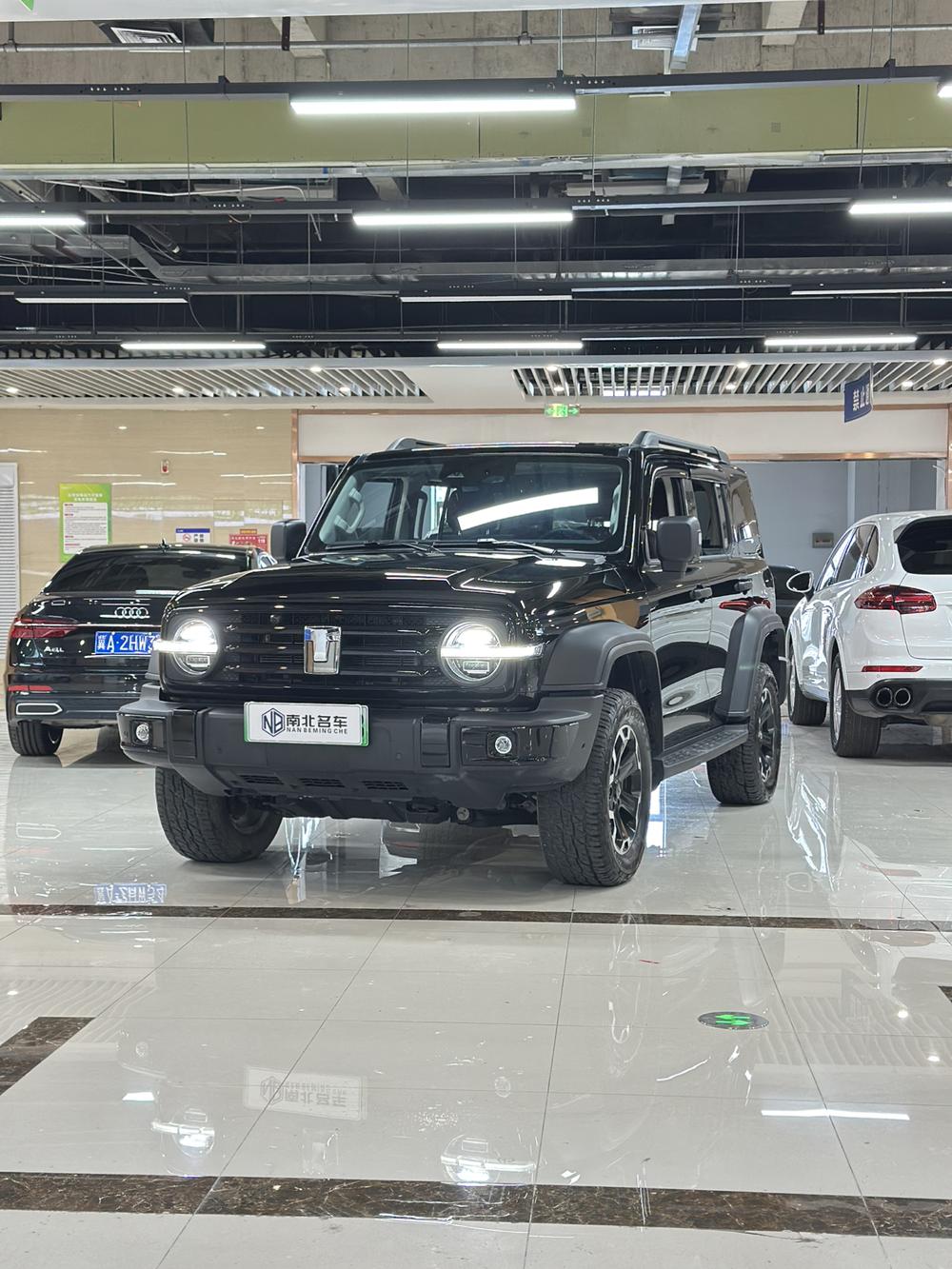 Great_Wall_Motors Tank 300 Hi4-T 2025 model 2.0T standard type 37.1kW·h