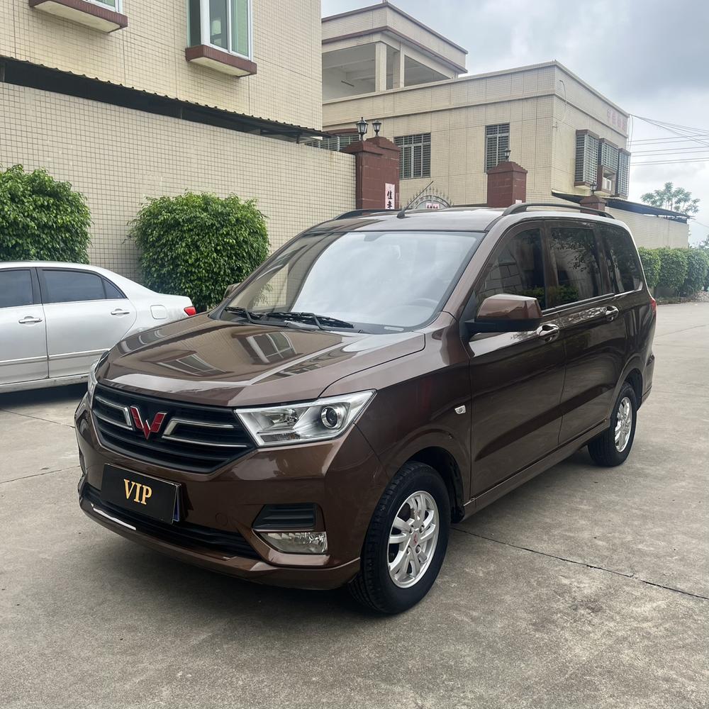Wuling Wuling Hongguang 2021 facelift 1.5L S manual comfort type hydraulic assist