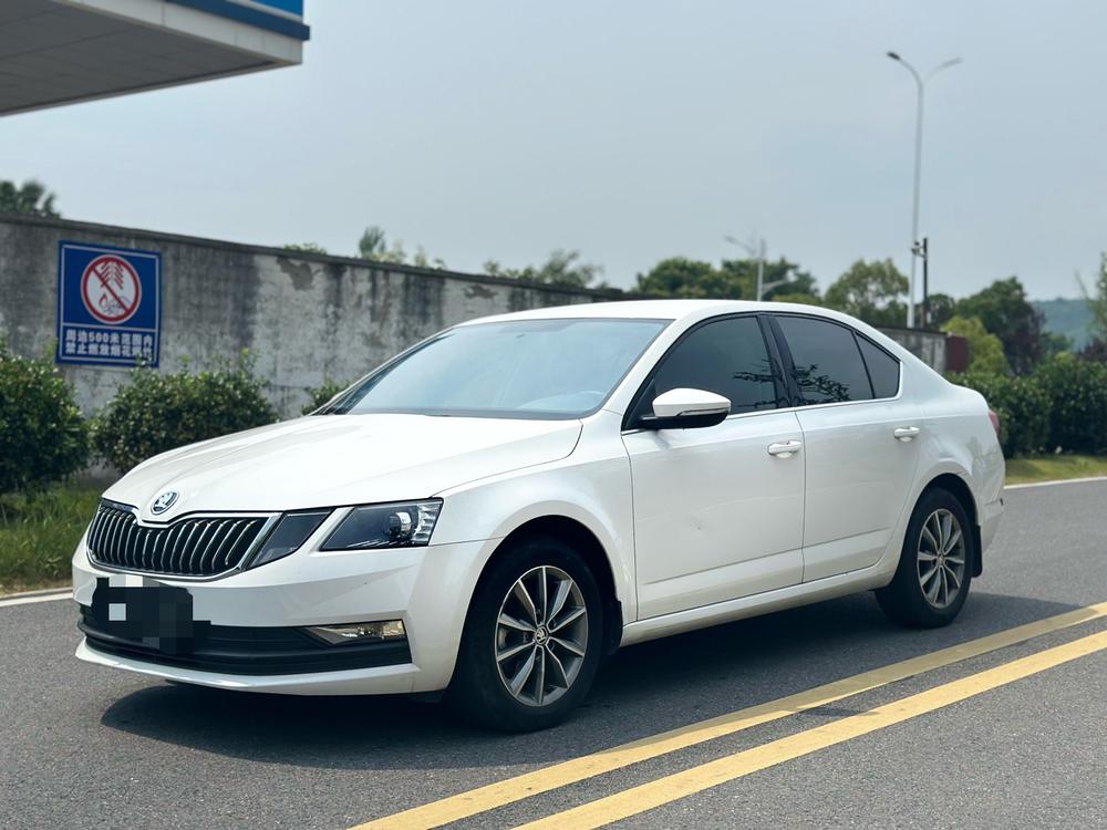 Skoda Octavia 2022 1.5L Automatic Comfort Edition