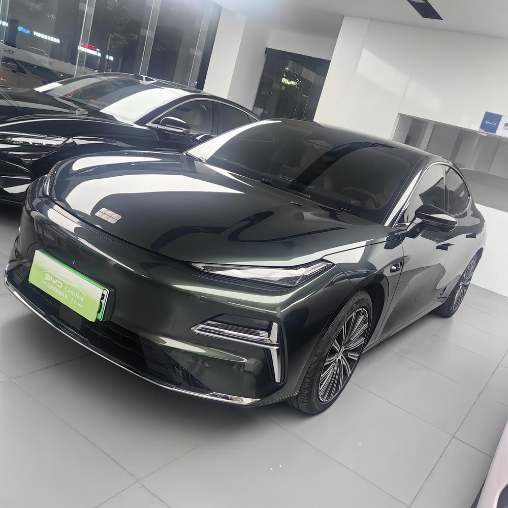 Geely Galaxy Star 8 PHEV 2025 model 130km EM-i flagship version