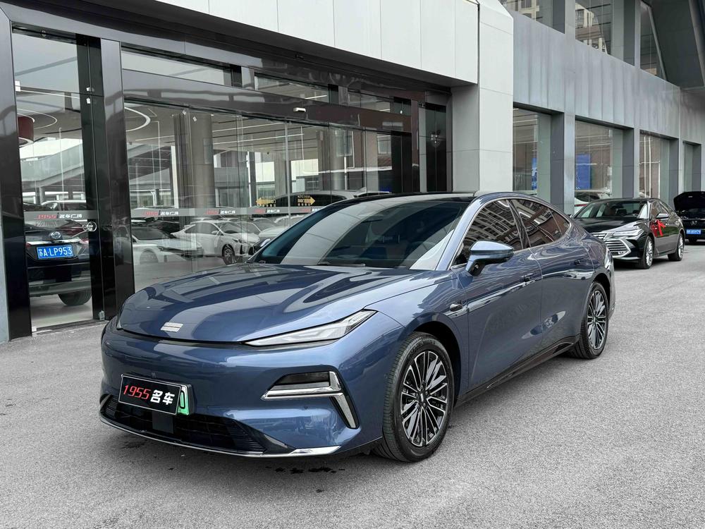 Geely Galaxy Star 8 PHEV 2025 130km EM-i Premium Edition