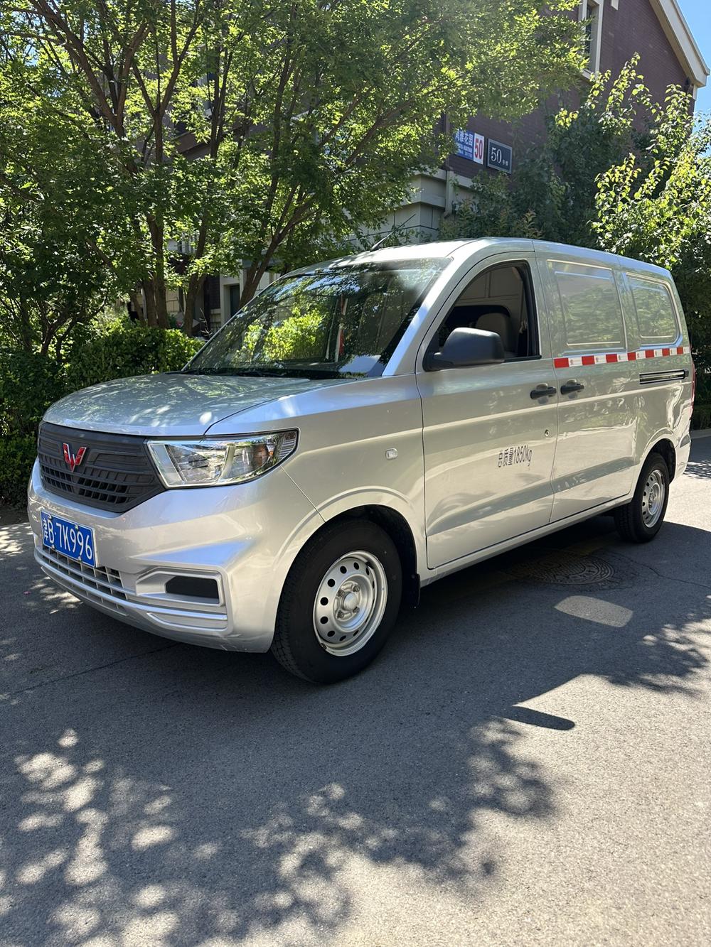 Wuling Wuling Hongguang V 2019 1.5L basic window sealed car L2B National V