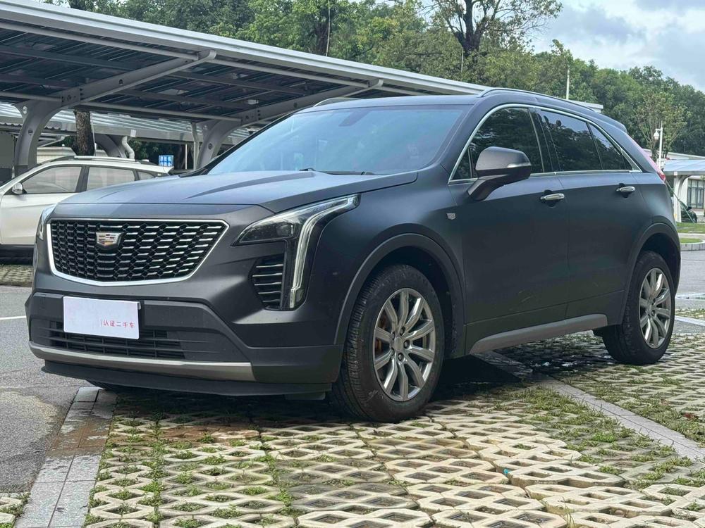 SAIC-GM_Cadillac Cadillac XT4 2021 28T two-wheel drive luxury model