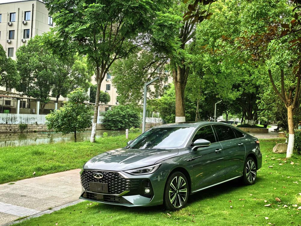 Chery_Automobile Arrizo 8 PRO 2025 1.6T DCT luxury model