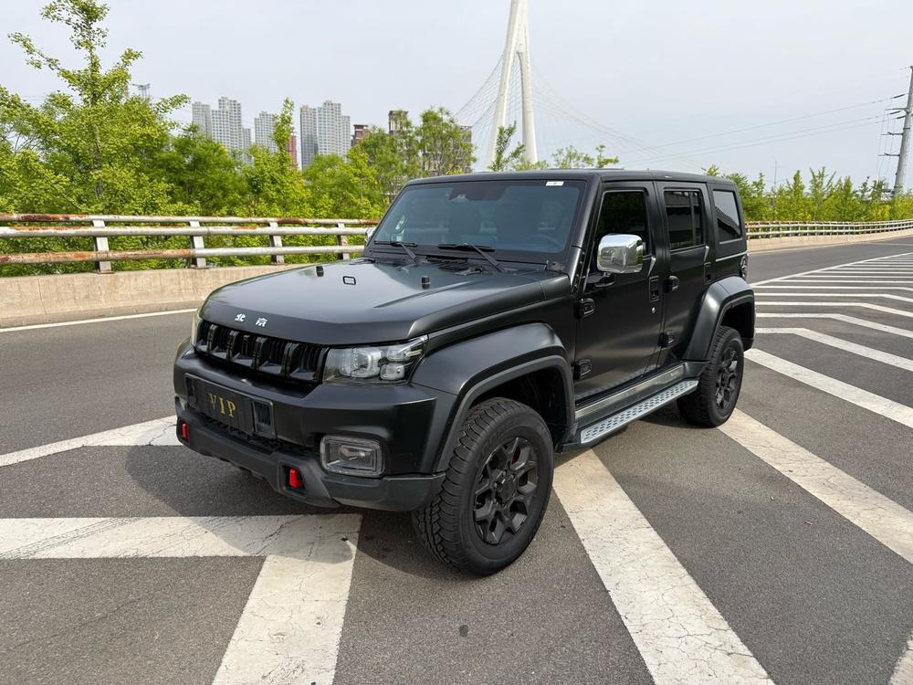 BAIC_Motor Beijing Off-Road BJ40 2021 2.0D Automatic Four-wheel Drive Blade Hero Edition Knight Type