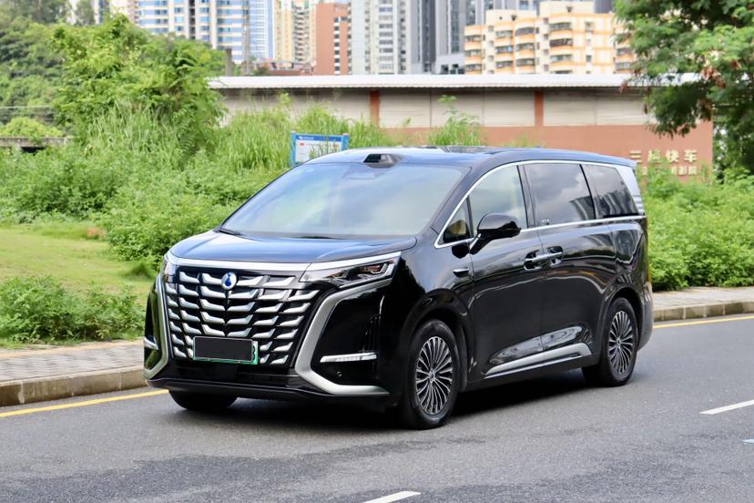 Denza_Motors Denza D9 DM 2025 smart driving version 1020 four-wheel drive flagship model