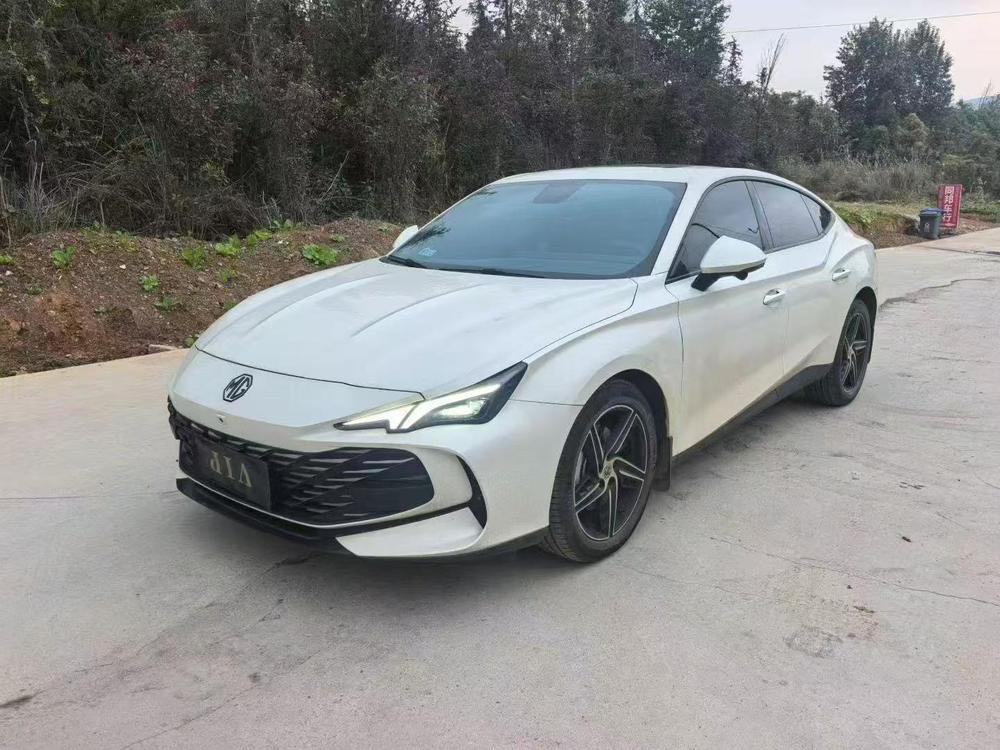 SAIC MG7 2023 1.5T DCT Ultimate Deluxe Edition