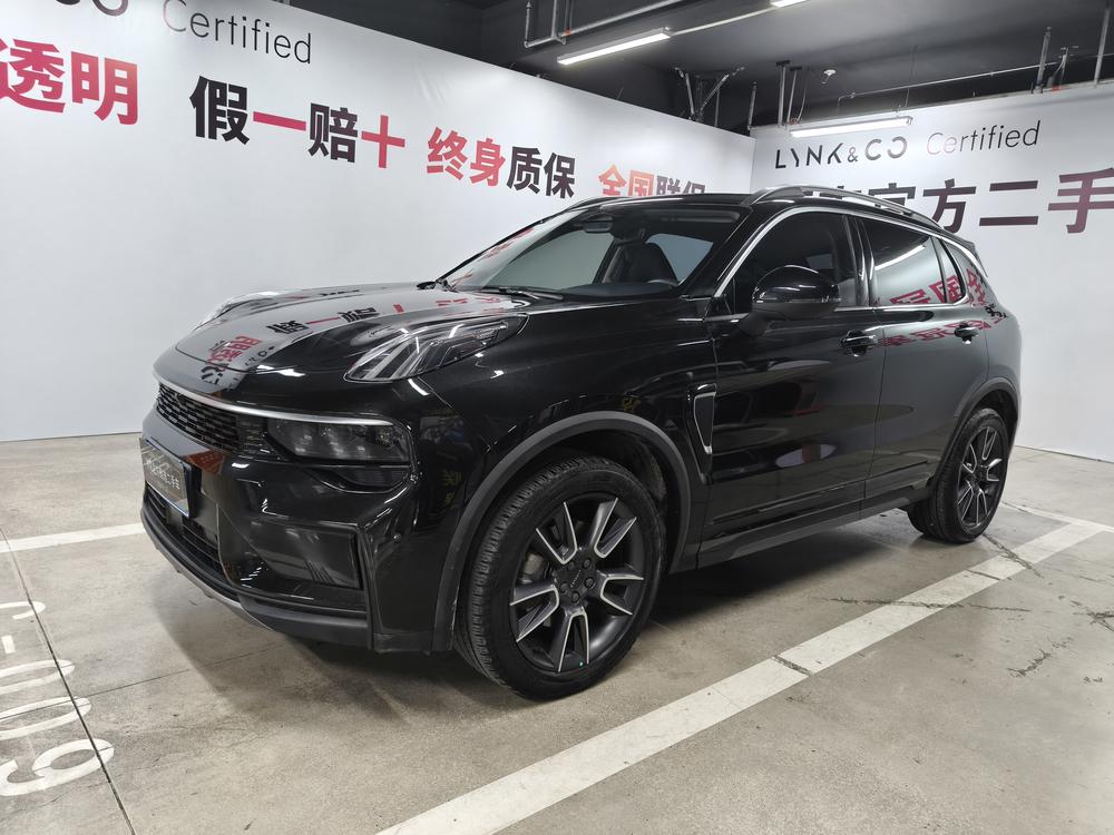 Lynk_&_Co Lynk & Co 01 2023 2.0TD 2WD Pro