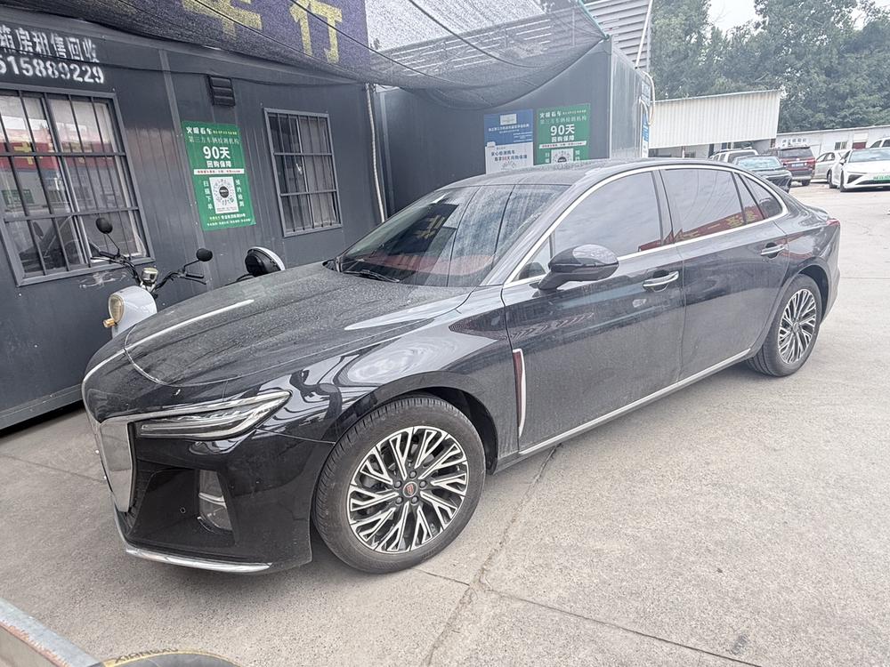 FAW_Hongqi Hongqi H5 2025 2.0T automatic Qichang version