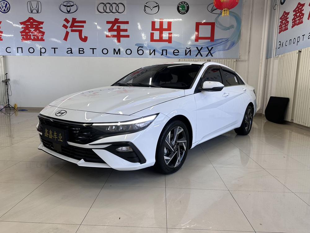 Hyundai Elantra 2023 1.5L CVT GLX Elite Edition