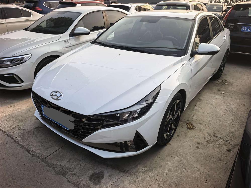Hyundai Elantra 2021 1.5L CVT TOP flagship version