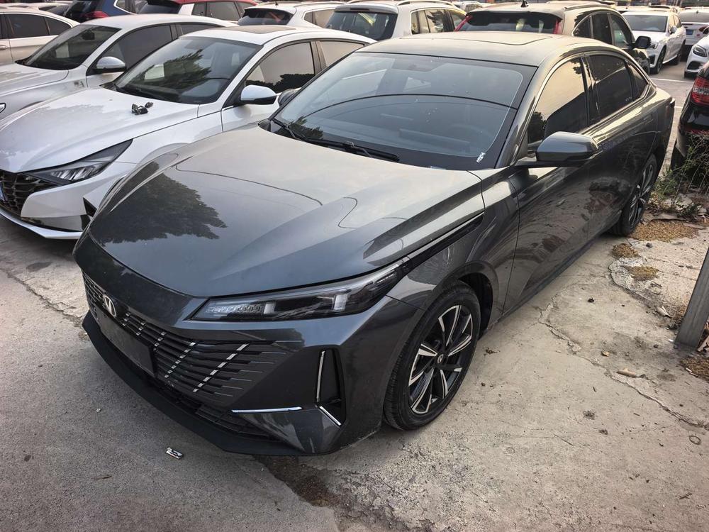 Changan Eado 2025 model 1.5T DCT 500Bar premium type