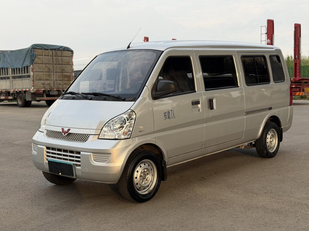 Wuling Wuling Rongguang 2020 1.5L extended basic model National VI