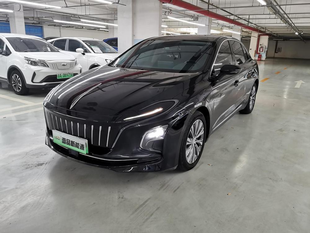 FAW_Hongqi Hongqi E-QM5 2023 560KM PLUS version 140kW