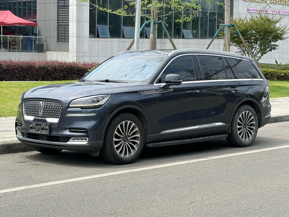 Lincoln Pilot 2021 3.0T V6 four-wheel drive premium version