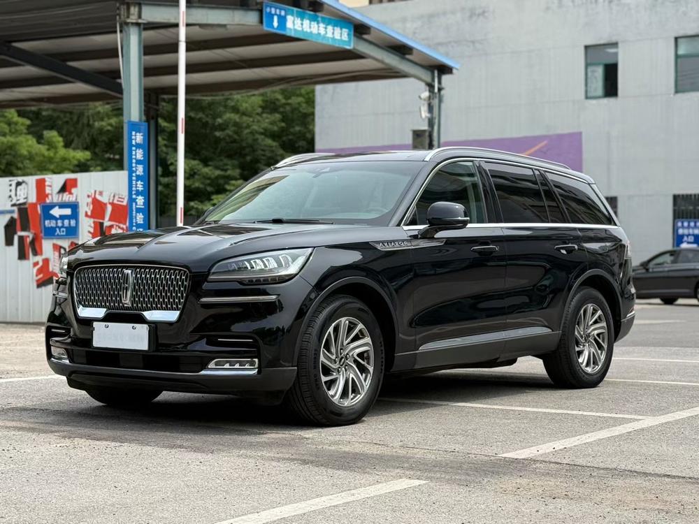 Lincoln Pilot 2020 3.0T V6 four-wheel drive exclusive edition