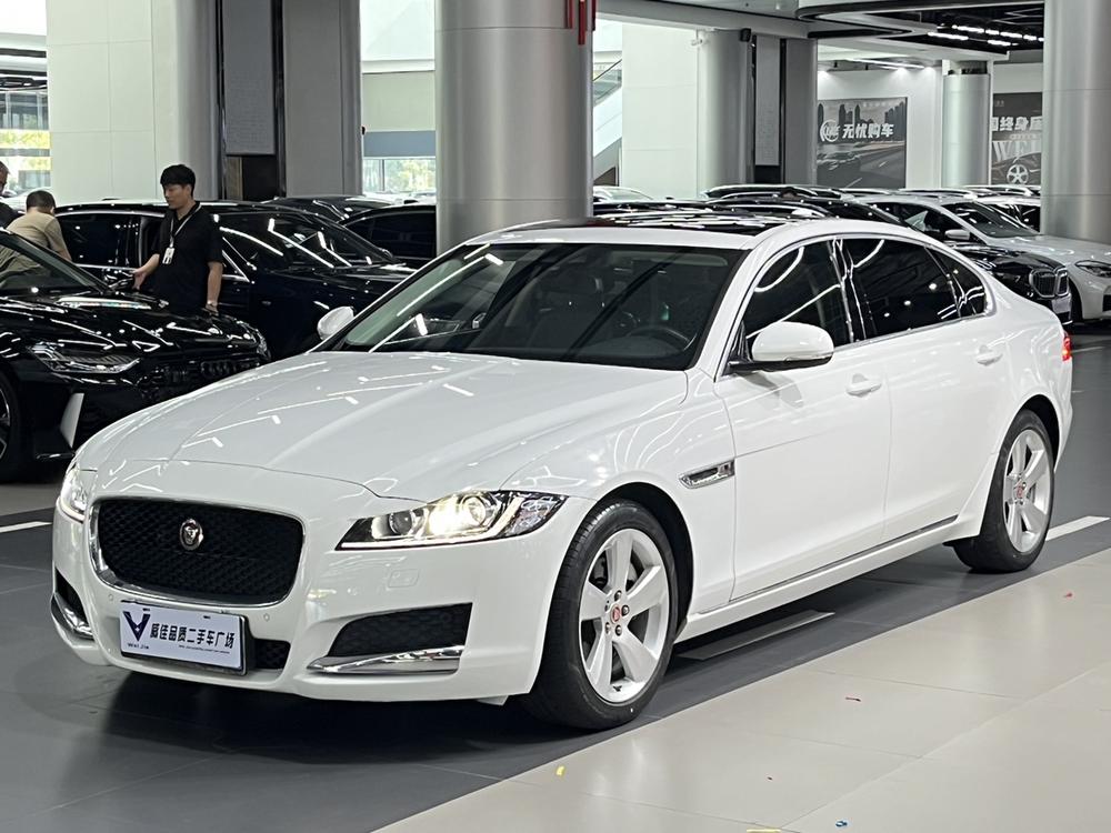 Chery_Jaguar_Land_Rover Jaguar XFL 2020 2.0T P200 Two-wheel drive Elite Edition