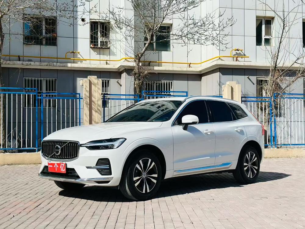 Volvo_Asia_Pacific Volvo XC60 2023 B5 four-wheel drive Zhiyi Luxury Edition