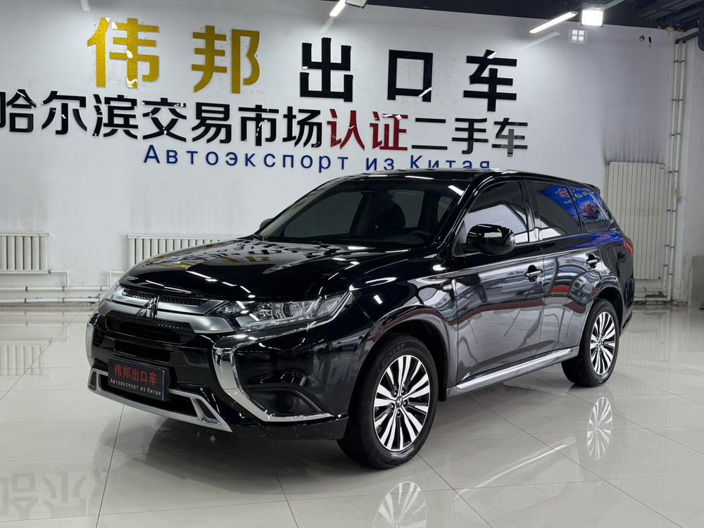 Mitsubishi Outlander 2021 facelift 2.0L 2WD smooth version 5 seats
