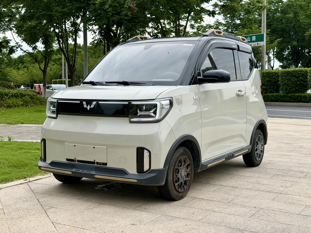 Wuling Wuling Hongguang MINIEV 2022 GAMEBOY 200km fun model lithium iron phosphate