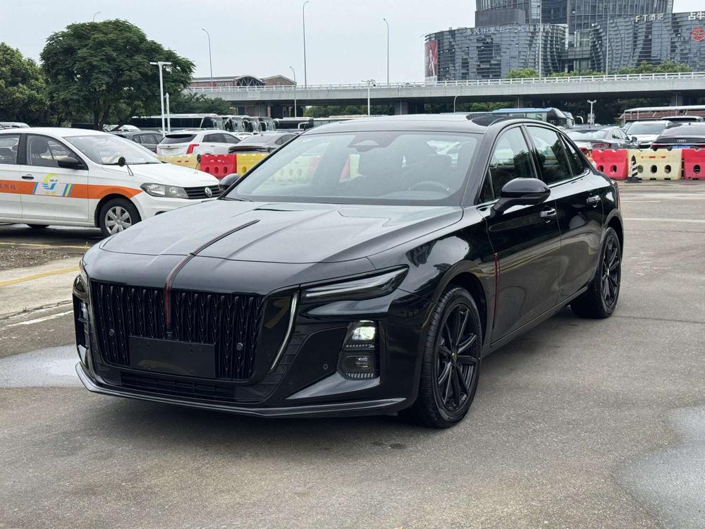 FAW_Hongqi Hongqi H5 2025 2.0T Automatic Xuanying Edition