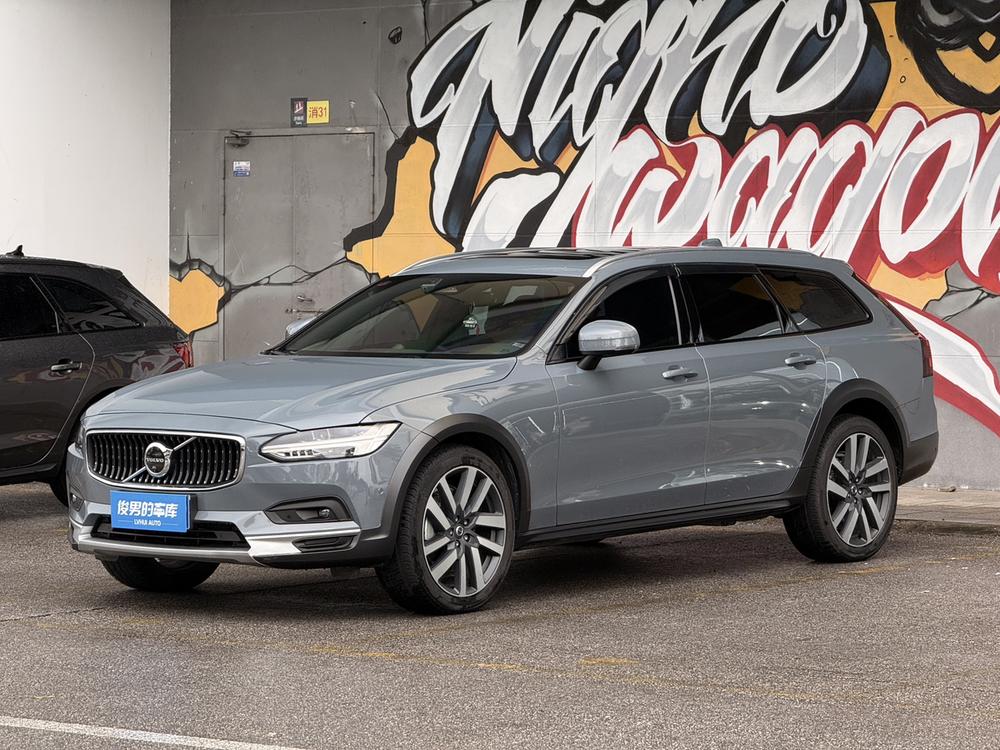 Volvo_(imported) Volvo V90 2023 Cross Country B5 AWD Smart Edition