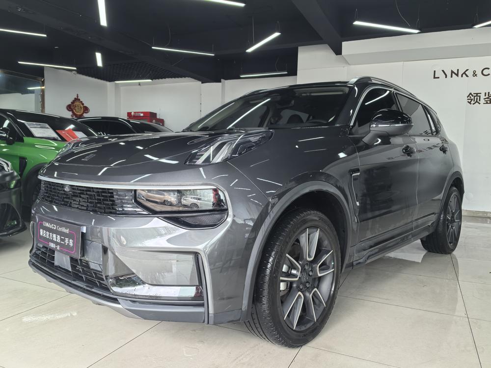 Lynk_&_Co Lynk & Co 01 2024 2.0TD 2WD Global Pro