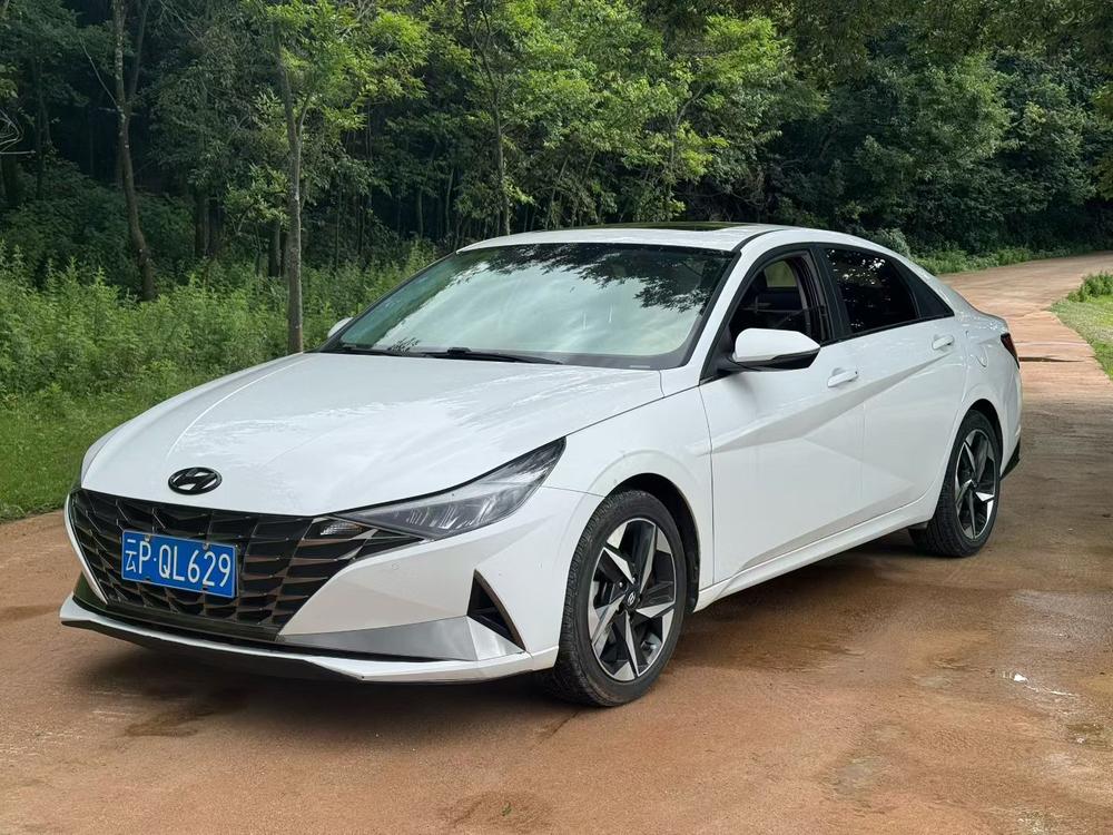 Hyundai Elantra 2021 1.5L CVT TOP flagship version