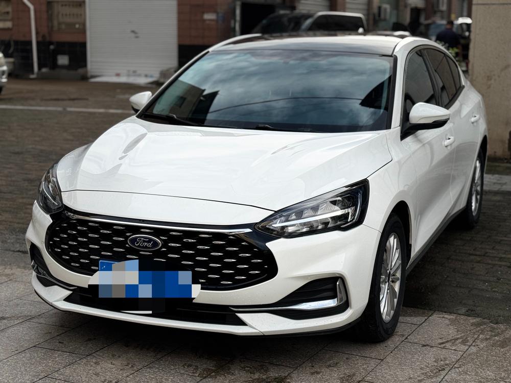 Ford Focus 2021 Sedan EcoBoost 180 Automatic NeochaEDGE