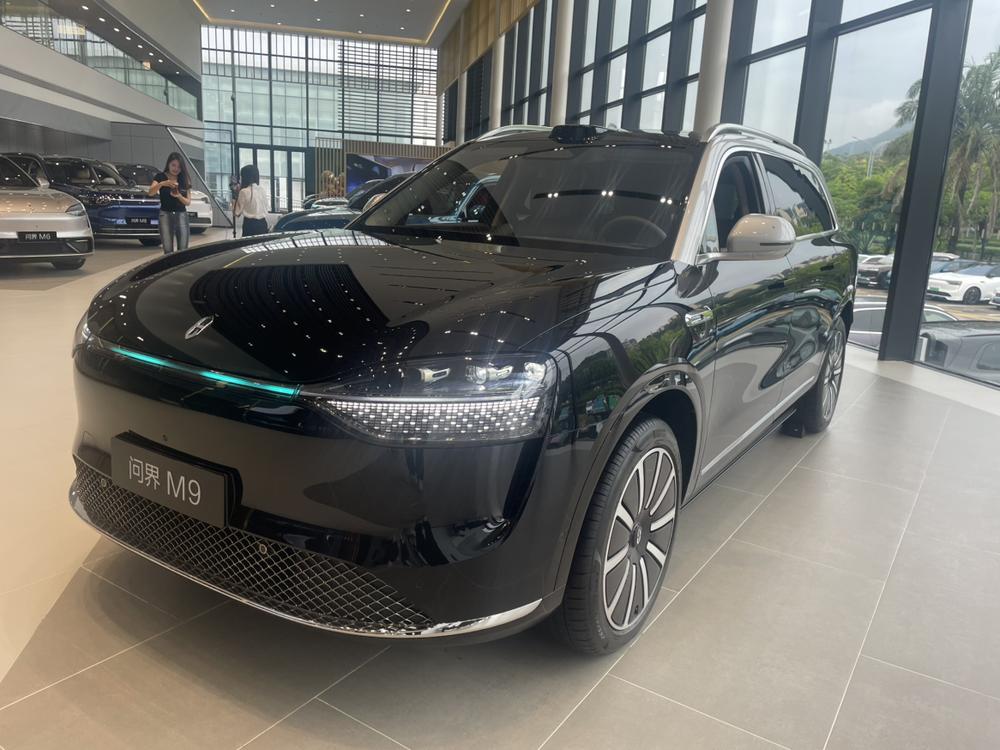 Cyrus_Automobiles Wenjie M9 2025 pure electric Ultra five-seater version (192-line lidar)