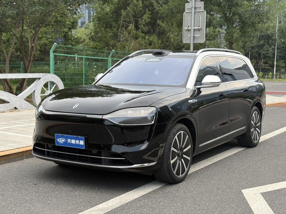 Cyrus_Automobiles Wenjie M9 2024 extended range Max six-seat version