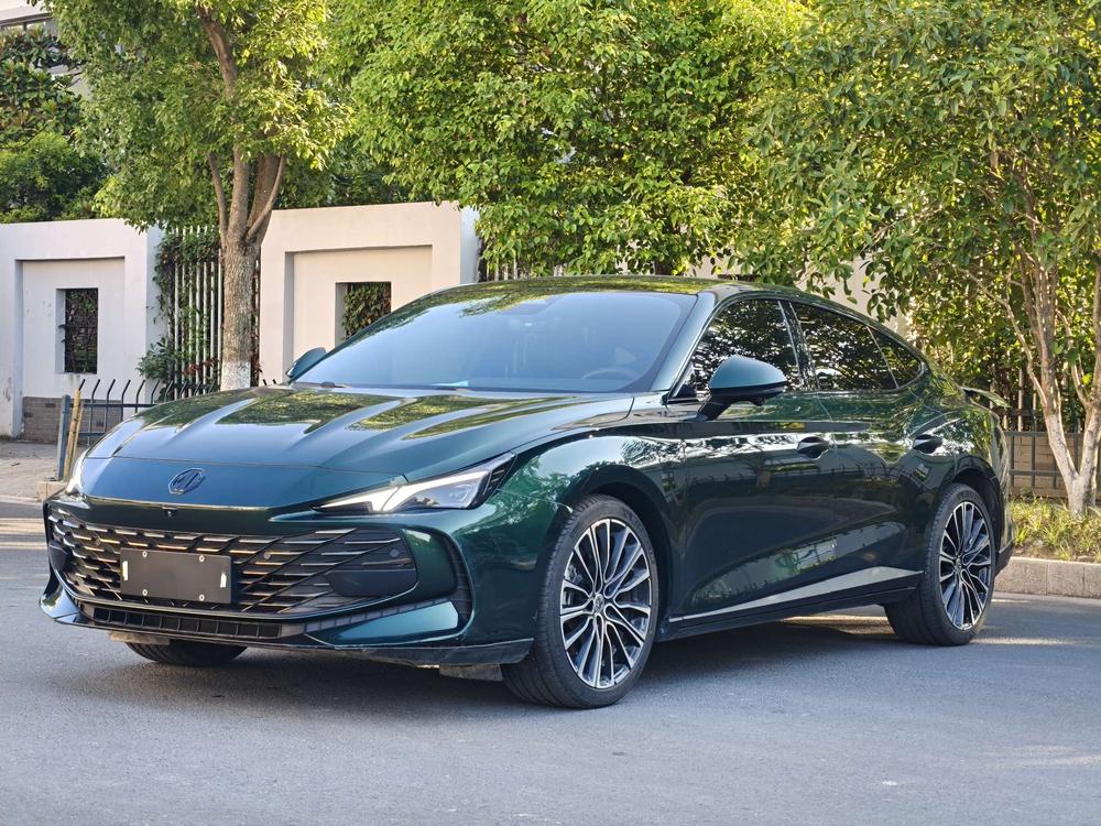 SAIC MG7 2023 2.0T Automatic Beauty Hunting Luxury Edition