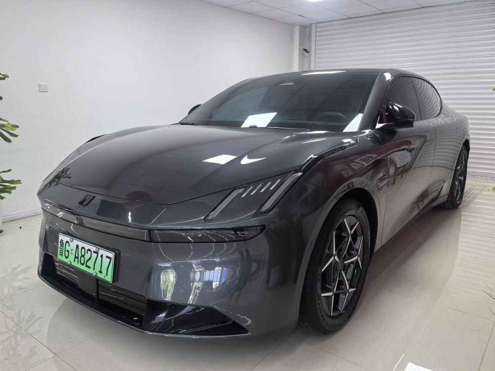 Lynk_&_Co Lynk & Co Z10 2024 95kWh 766km rear drive Max