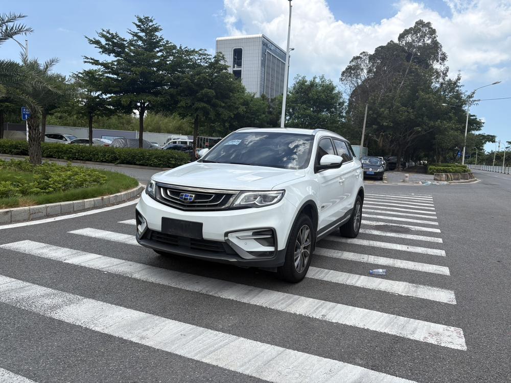 Geely Boyue 2018 1.8TD automatic two-wheel drive smart model 4G interconnected version