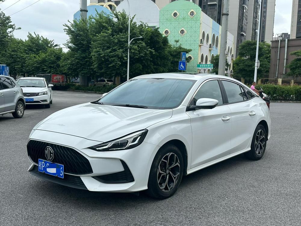 SAIC MG5 2021 facelift 180DVVT CVT Youth Deluxe Edition